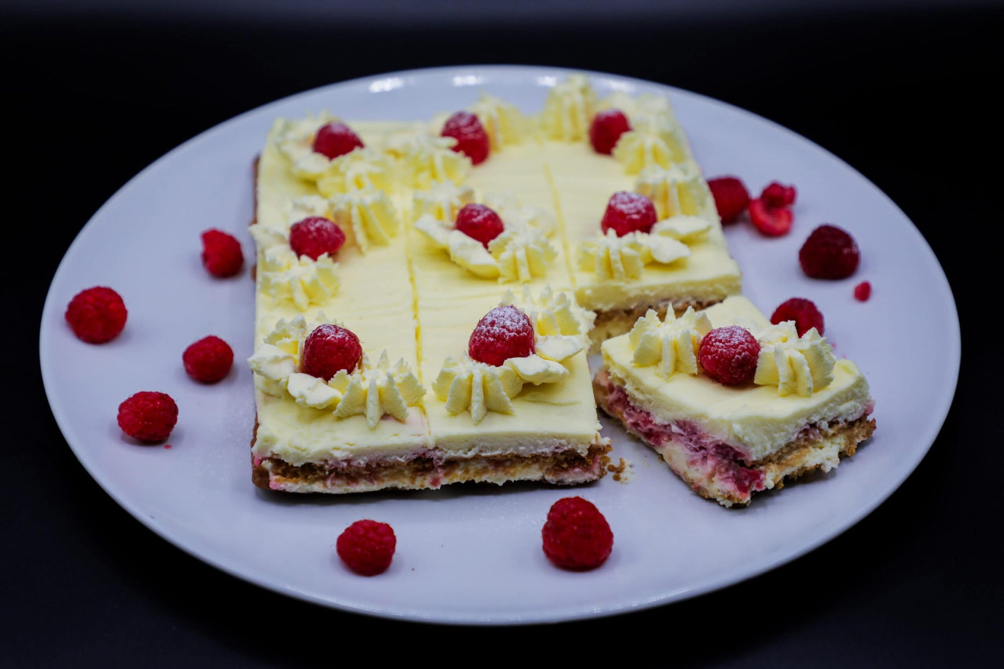 No Bake Raspberry Biscuit Cake