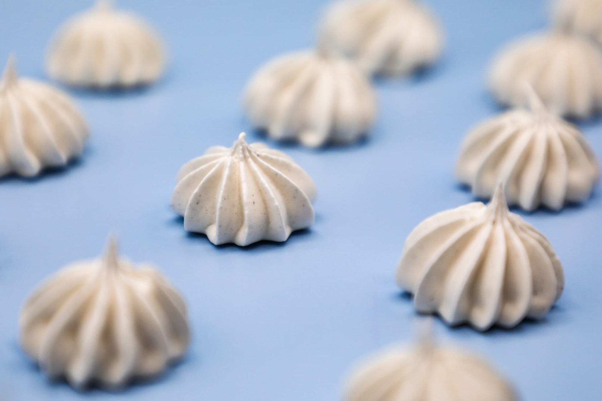 Whipping It Up! Meringue Kisses