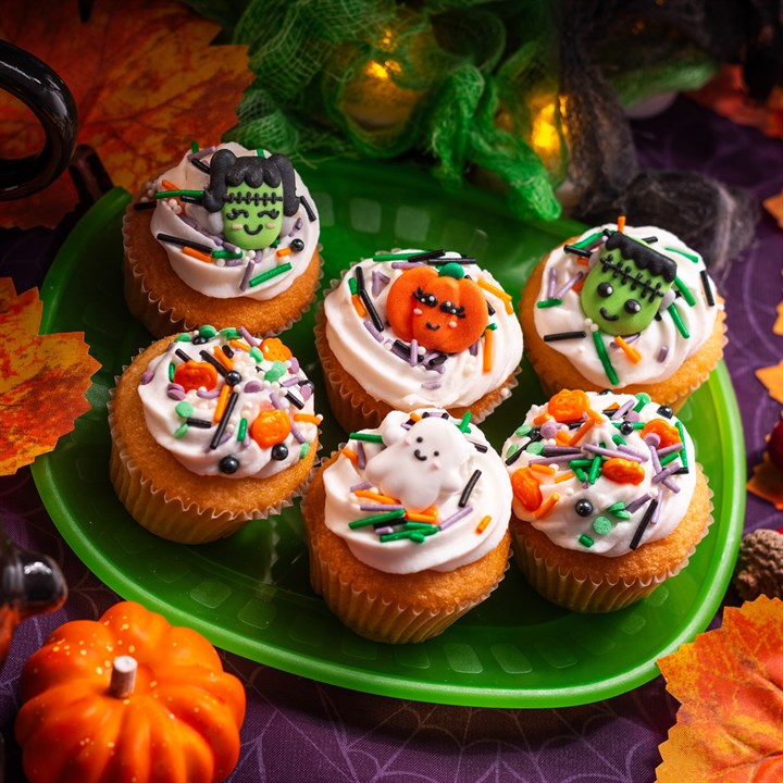 Edible Cake Toppers - Culpitt Halloween Sugar Pipings (With Cute Ghost and Monster)
