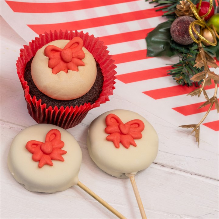 Edible Cake Toppers - Culpitt Red Bows - Pack of 12