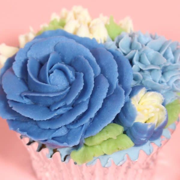 Carol's 12 Pretty Cupcakes Online.21