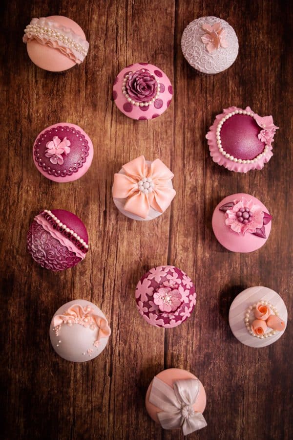 Vintage Cupcakes - Claire Corbett - Online