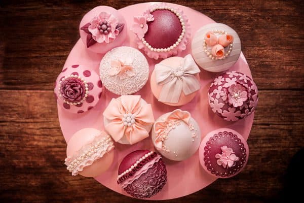 Vintage Cupcakes - Claire Corbett - Online