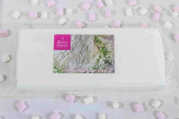 Sugarpaste - Marshmallow - White 1KG
