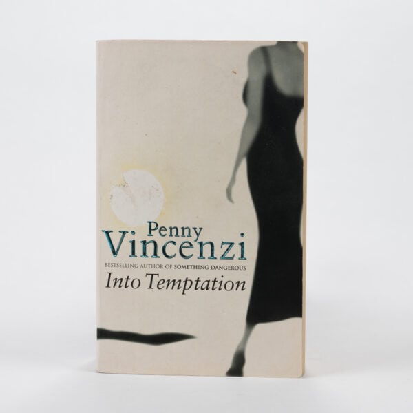 Penny Vincenzi - Used - Into Temptation - Paperback