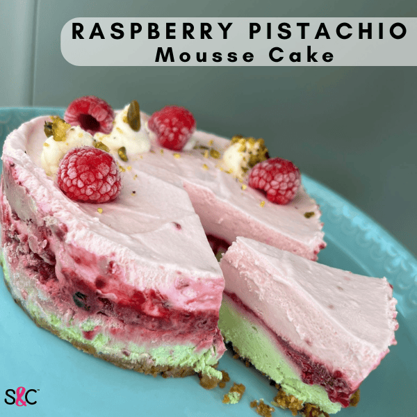 Raspberry Pistachio Mouse Cake